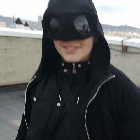 Kostail O