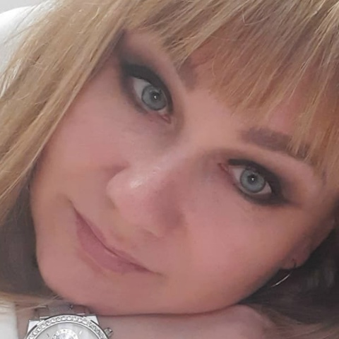 Юля Ермолаева